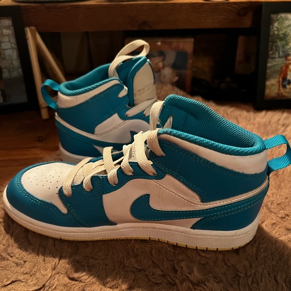 Nike Air Jordan 1 aquatone GS, kids 3 - Picture 2 of 11